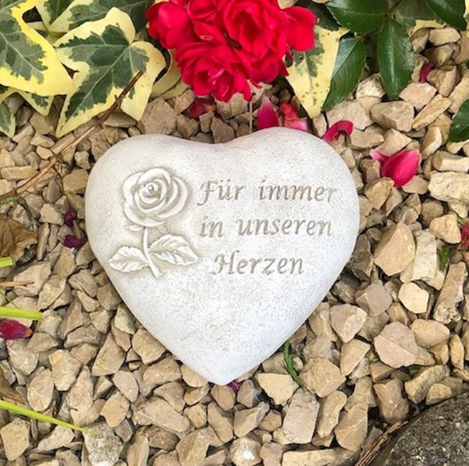 Grabherz Grabschmuck Grab Herz Spruch - Für immer in unseren Herzen - ca.500g Grabherz Grabschmuck Grab Herz Spruch - Für immer in unseren Herzen - ca.500g
