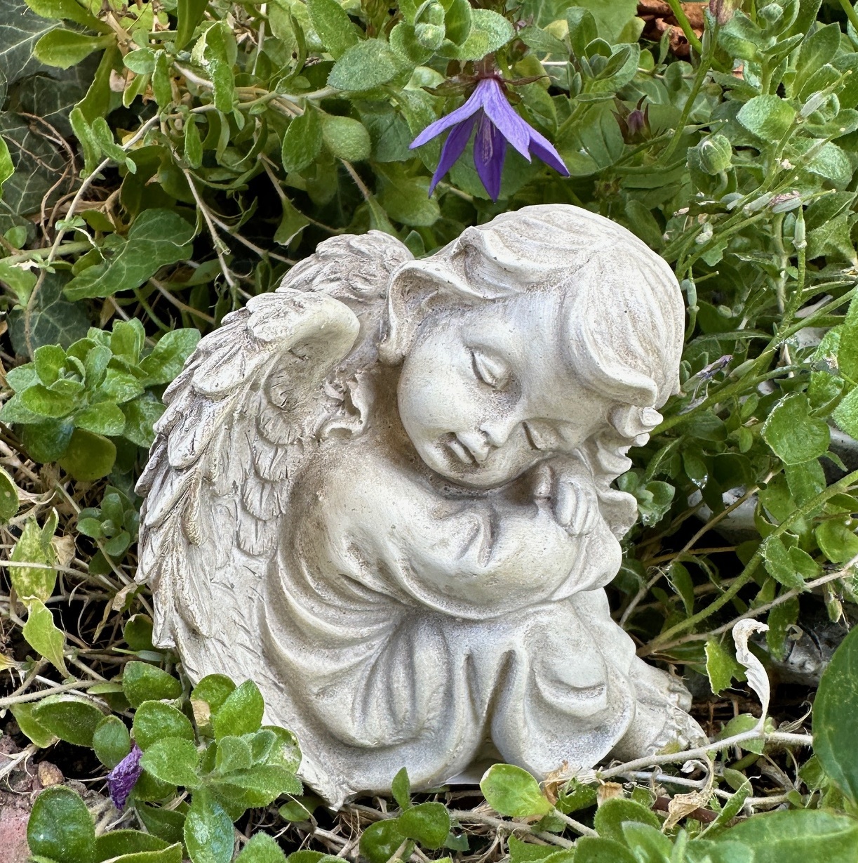 Engel Grabengel sitzend Grabschmuck Grab 9,5 cm hoch